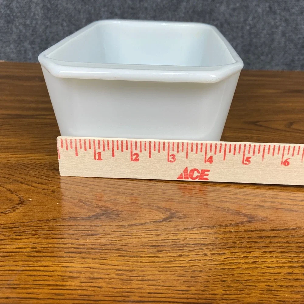 Vintage Pyrex White Milk Glass‎ Loaf Pan 215-B 9x5 Baking Dish Retro Kitchenware